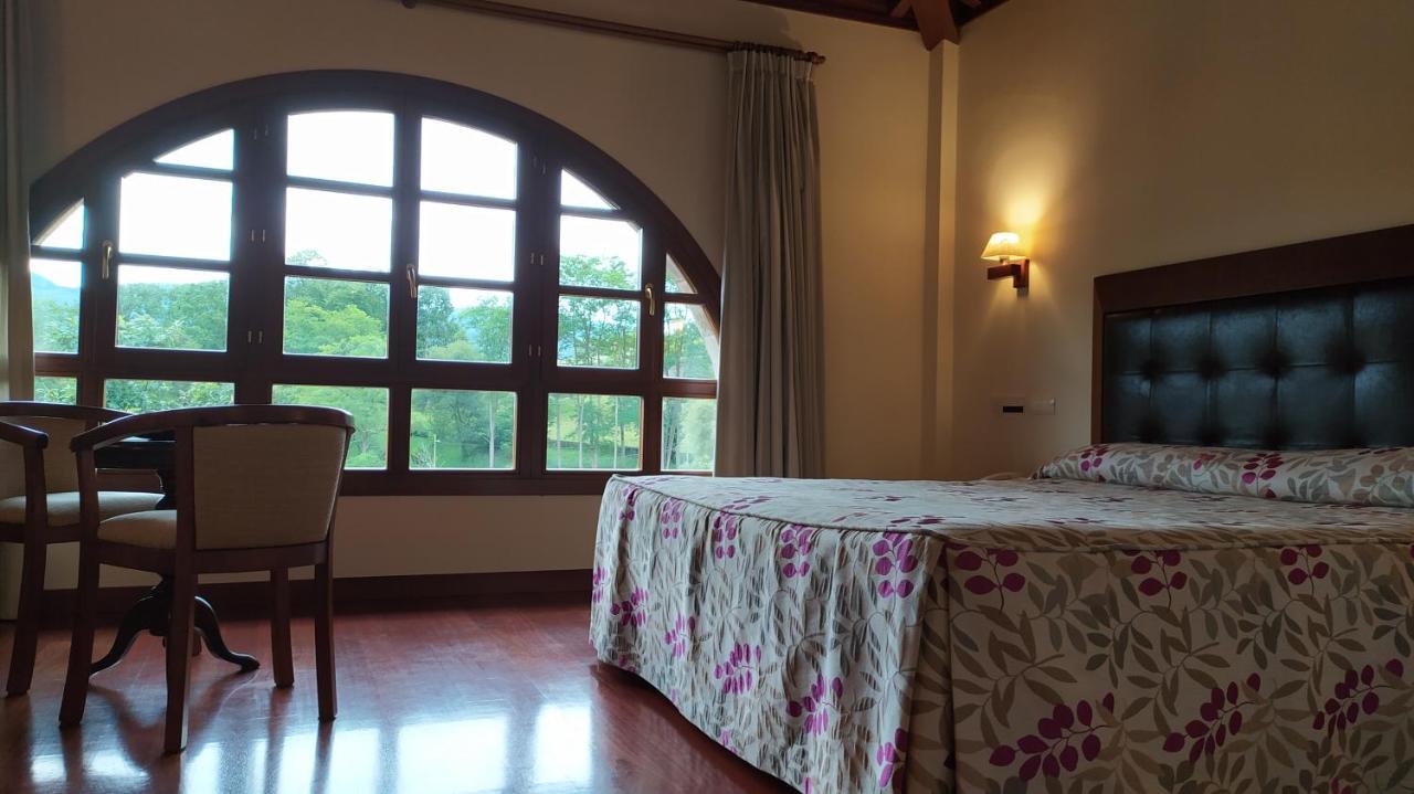 Hotel Valle Las Luinas Soto de Luiña Eksteriør bilde