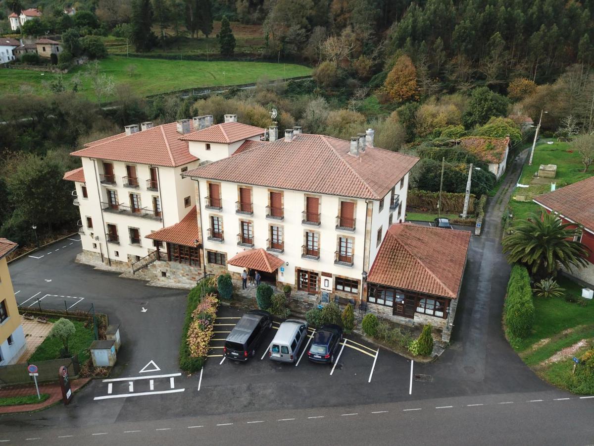 Hotel Valle Las Luinas Soto de Luiña Eksteriør bilde