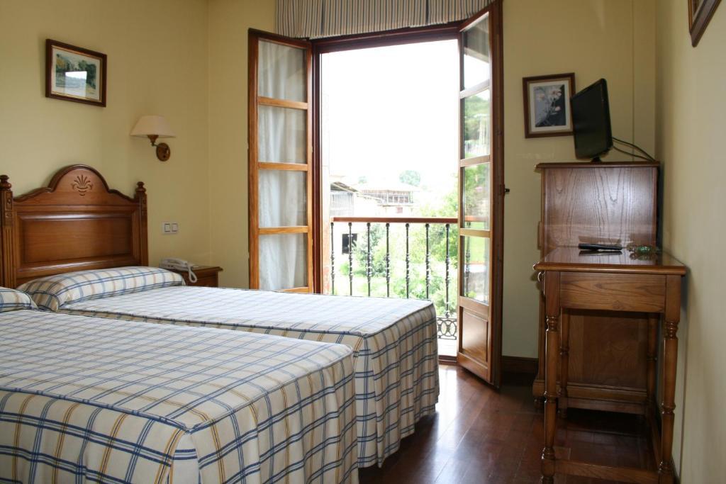 Hotel Valle Las Luinas Soto de Luiña Rom bilde