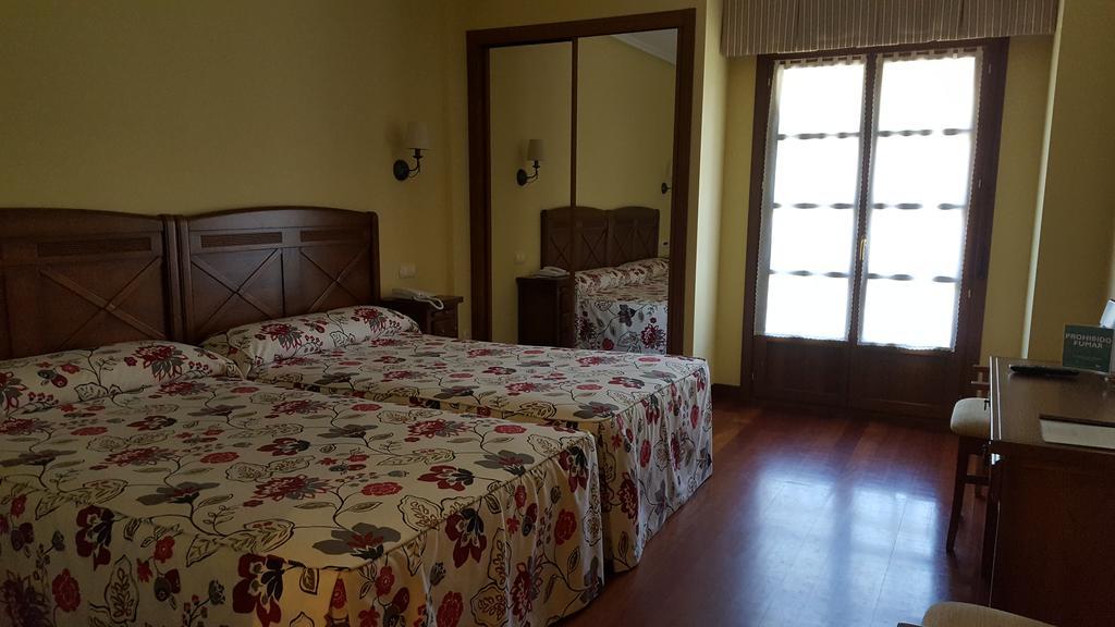 Hotel Valle Las Luinas Soto de Luiña Eksteriør bilde