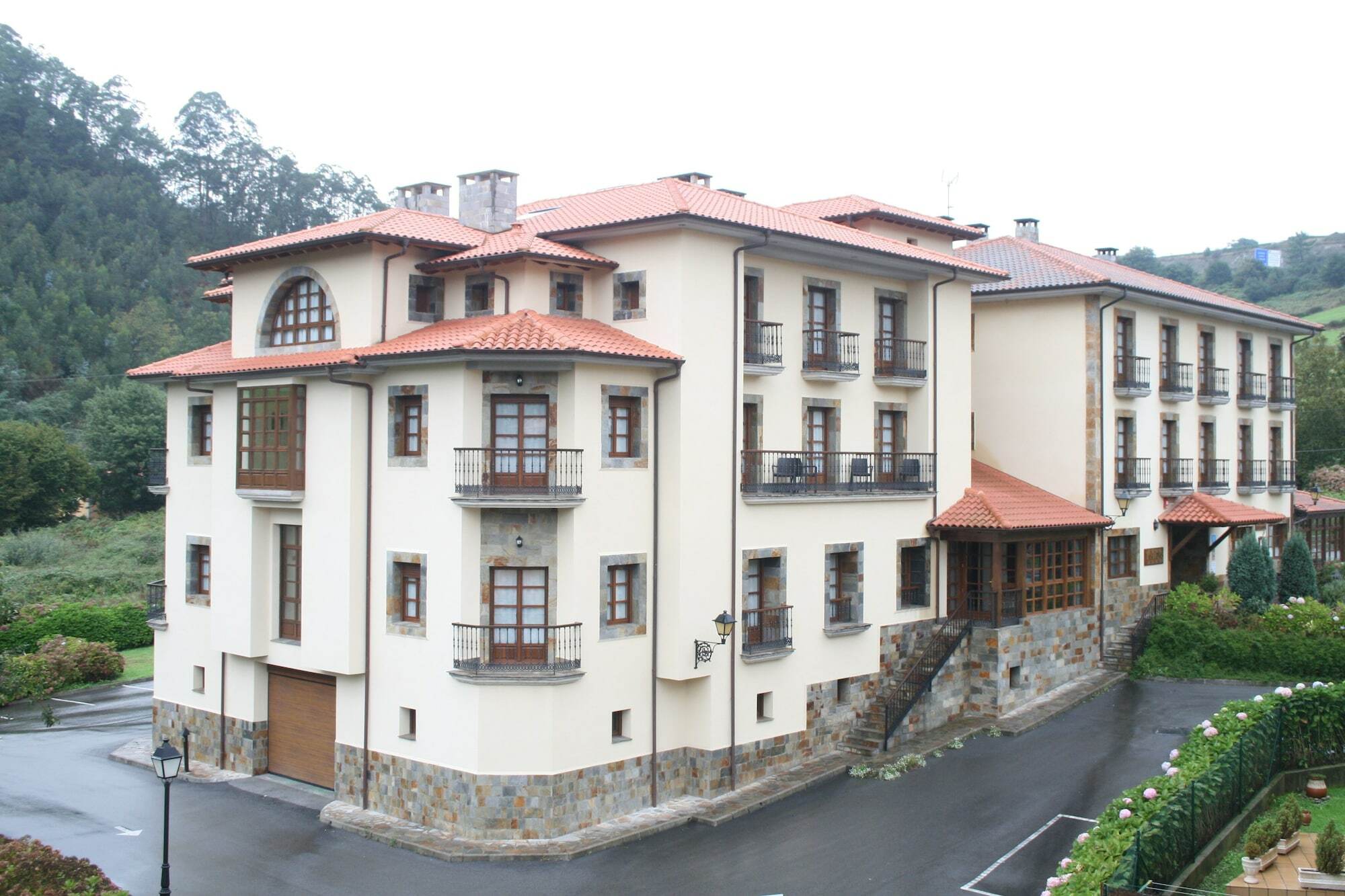 Hotel Valle Las Luinas Soto de Luiña Eksteriør bilde